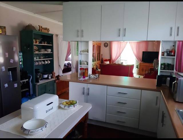 2 BEDROOM HOUSE FOR SALE IN SAICCOR